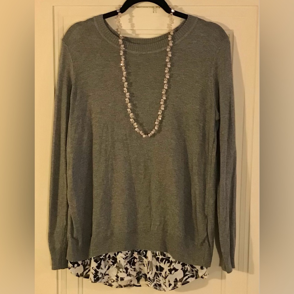 Lila Rose double layered shirt in gray with white, pale pink and black in size M